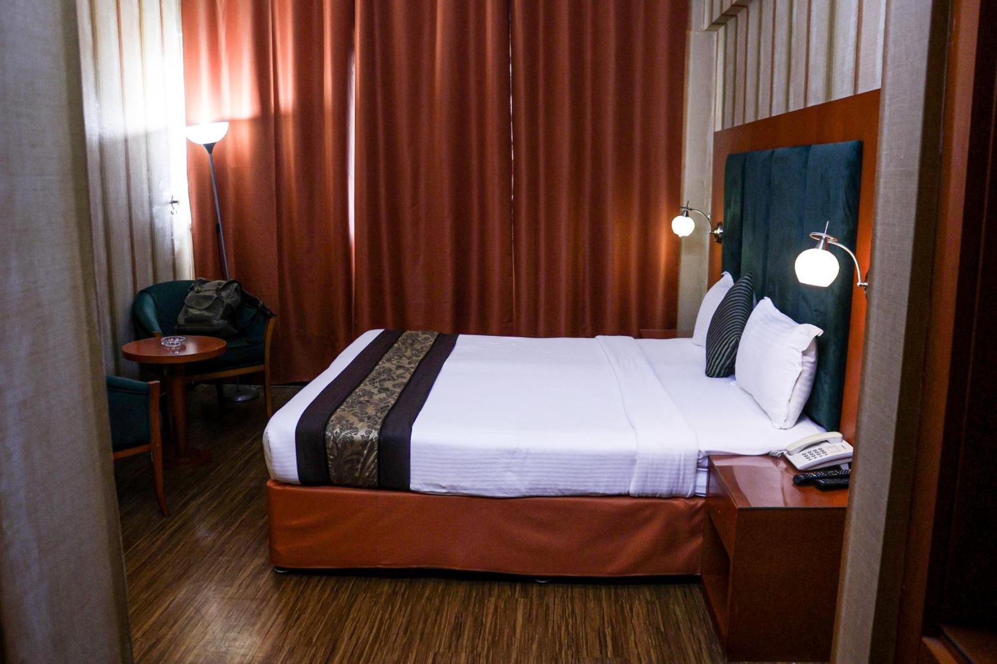 Boonmax Hotel Dubai Dış mekan fotoğraf