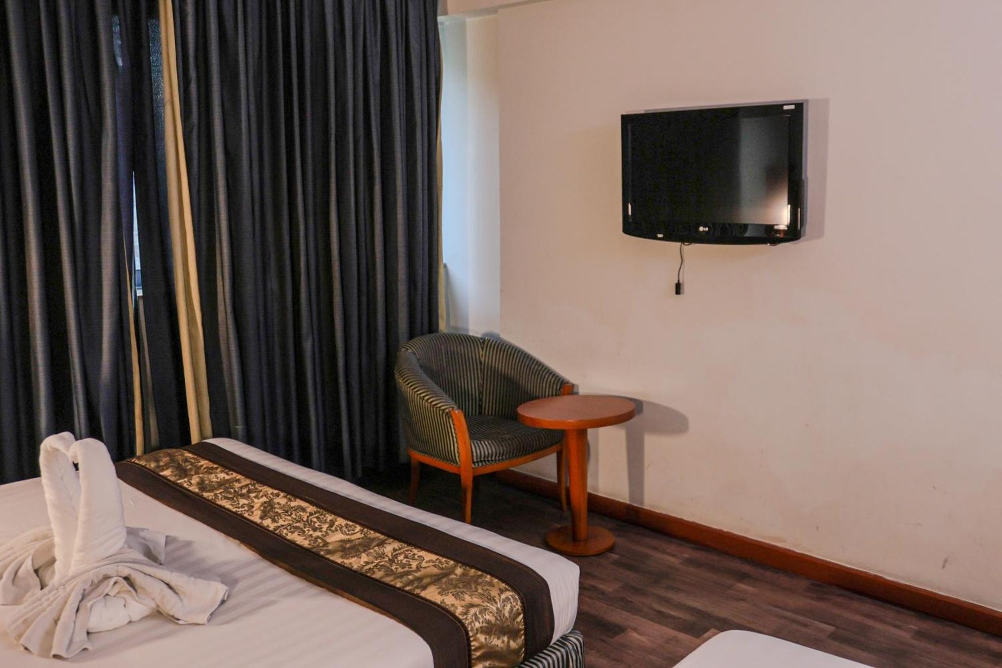 Boonmax Hotel Dubai Dış mekan fotoğraf