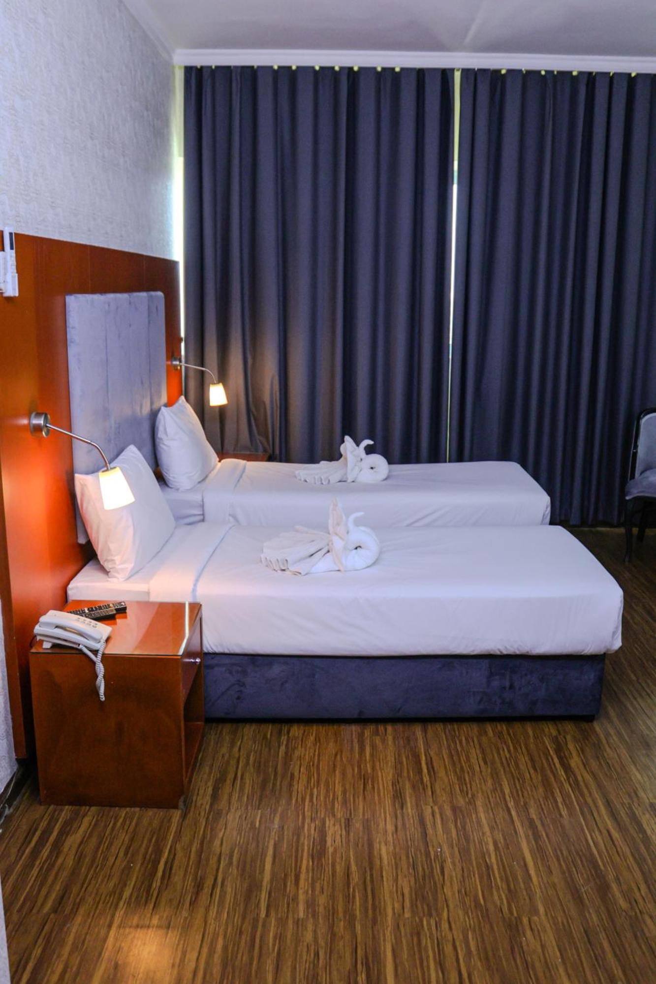 Boonmax Hotel Dubai Dış mekan fotoğraf